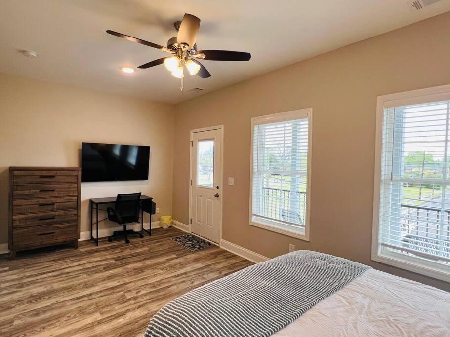 Luxury 4 Bedroom Home And Private Deck By Mcg 6 Augusta Exterior photo