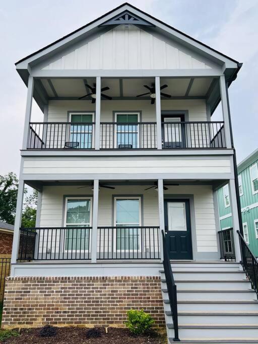 Luxury 4 Bedroom Home And Private Deck By Mcg 6 Augusta Exterior photo