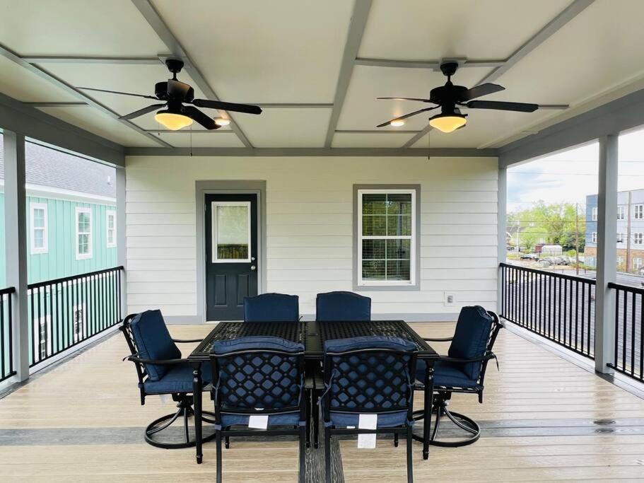 Luxury 4 Bedroom Home And Private Deck By Mcg 6 Augusta Exterior photo