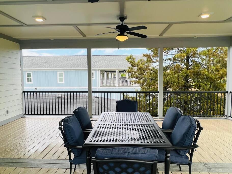 Luxury 4 Bedroom Home And Private Deck By Mcg 6 Augusta Exterior photo