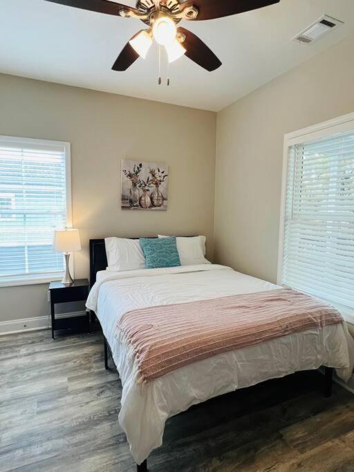 Luxury 4 Bedroom Home And Private Deck By Mcg 6 Augusta Exterior photo